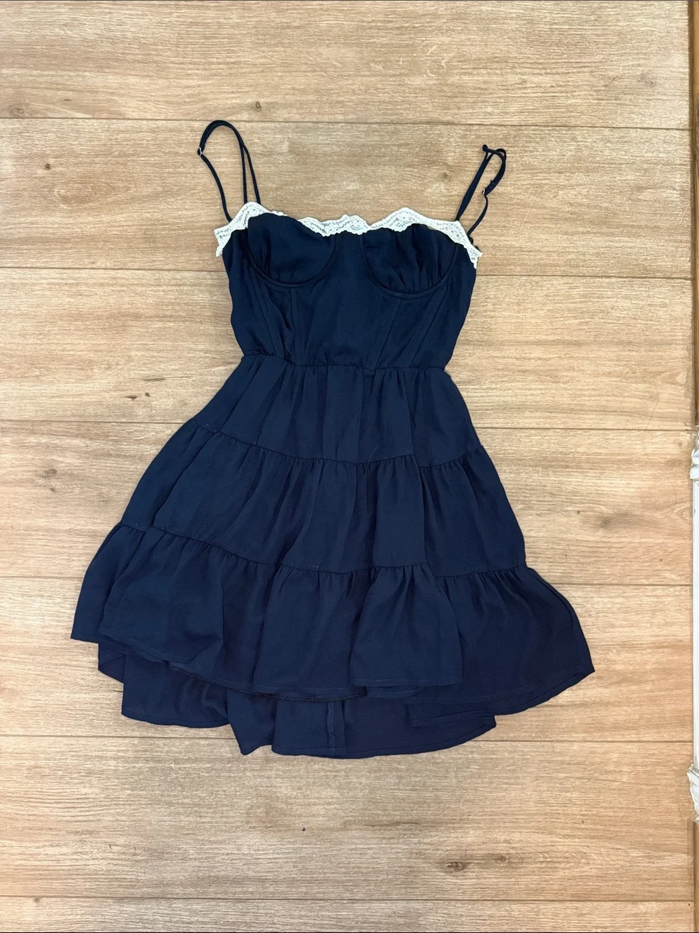 lucy in the sky dress - Picture 2 of 3